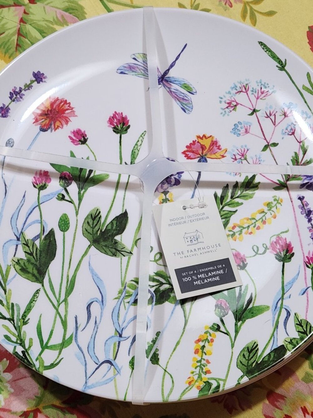The Farmhouse by Rachel Ashwell Melamine Floral Dinner Plates Set of 4